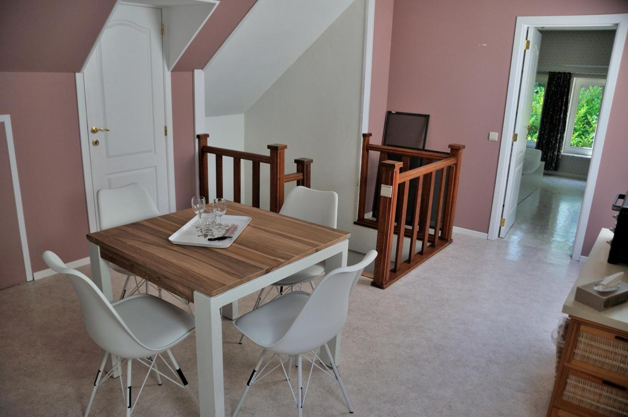 Suite Familiale Avec 2 Chambres Dans Une Villa - Quartier Vert Et Boise - 5 Kms De Namur Eksteriør bilde